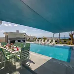 Aldebaran Villa
