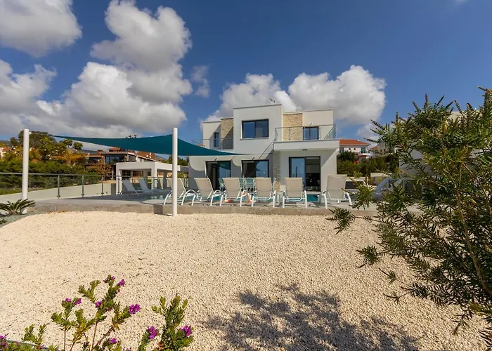 Aldebaran Vila Pegeia